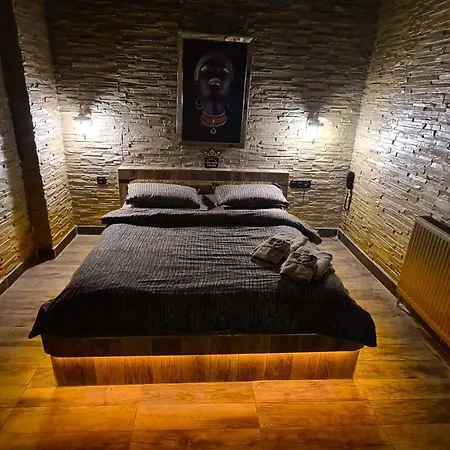 Lejlighedshotel Golden House